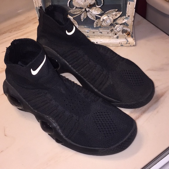 nike air bonafide triple black